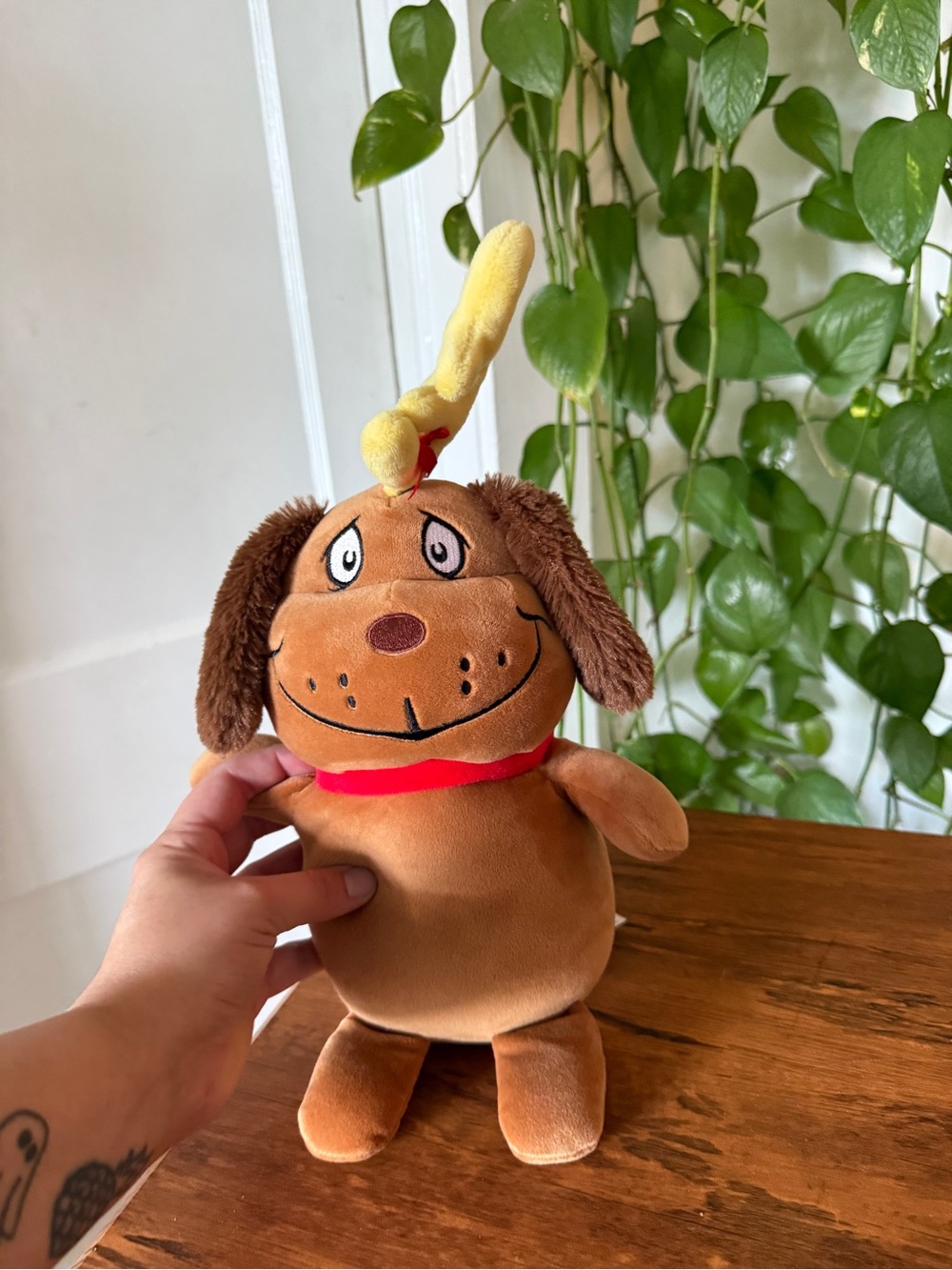 Dr. Seuss Brown Plush Dog Toy with Red Collar and Yellow Loop